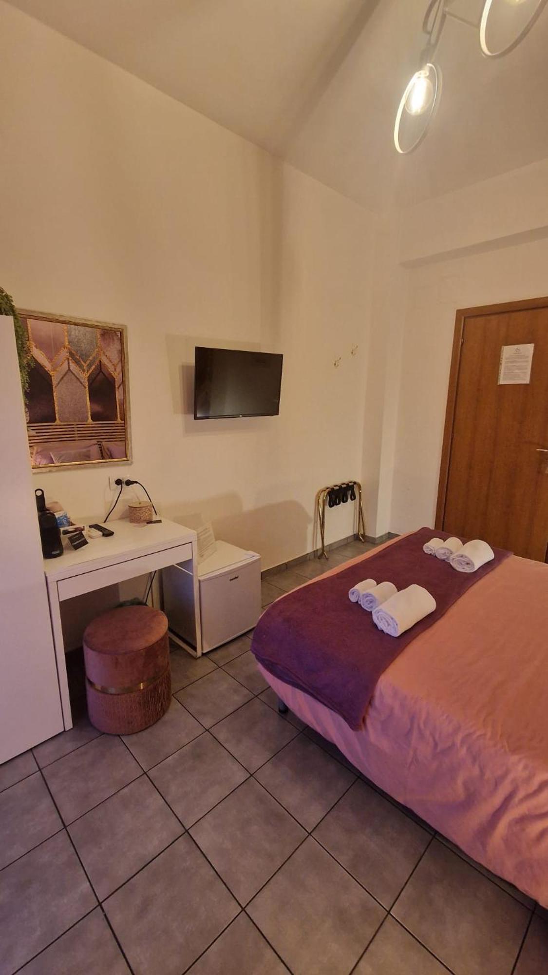 Cinquestanze Hotel โกเซนซา ภายนอก รูปภาพ